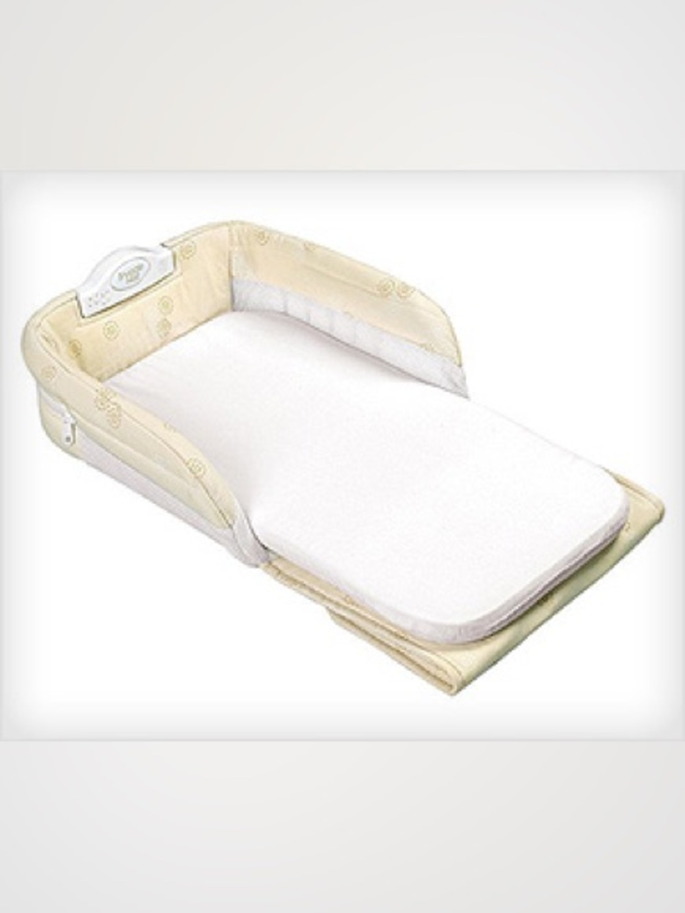 Snuggle Nest portable baby sleeper Bassinet Liner in Cream